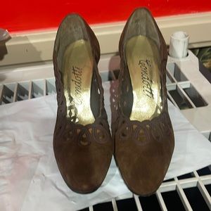 Condotti Brown size 7 heels